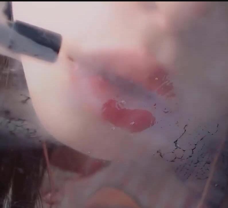 芝麻对辣 ASMR 对着小麦又亲又舔 近距离舔屏