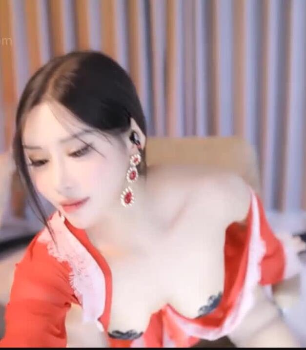 小恩雅 福利 隔壁少妇上门勾引